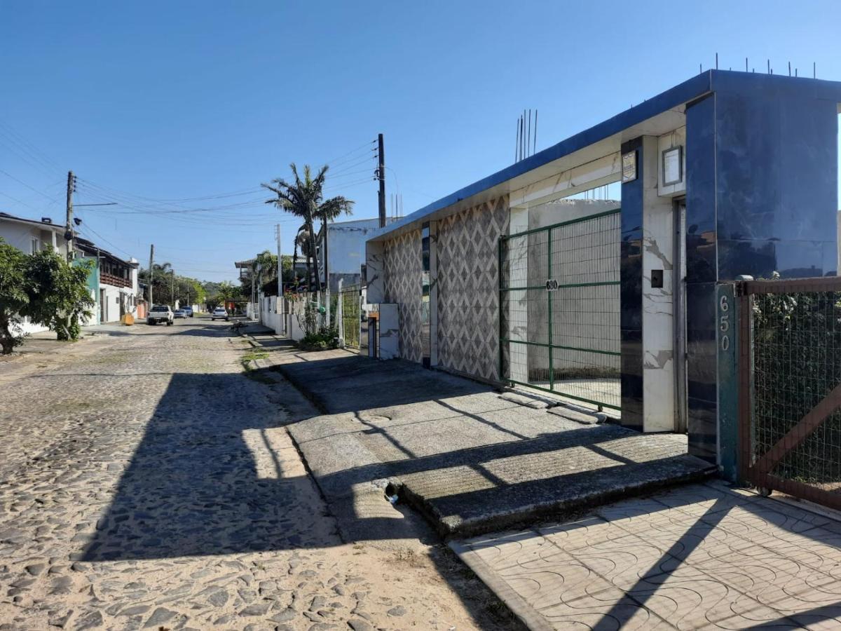 Casa Para Veraneio Em Torres! A 3 Quadras Da Praia Villa Екстериор снимка